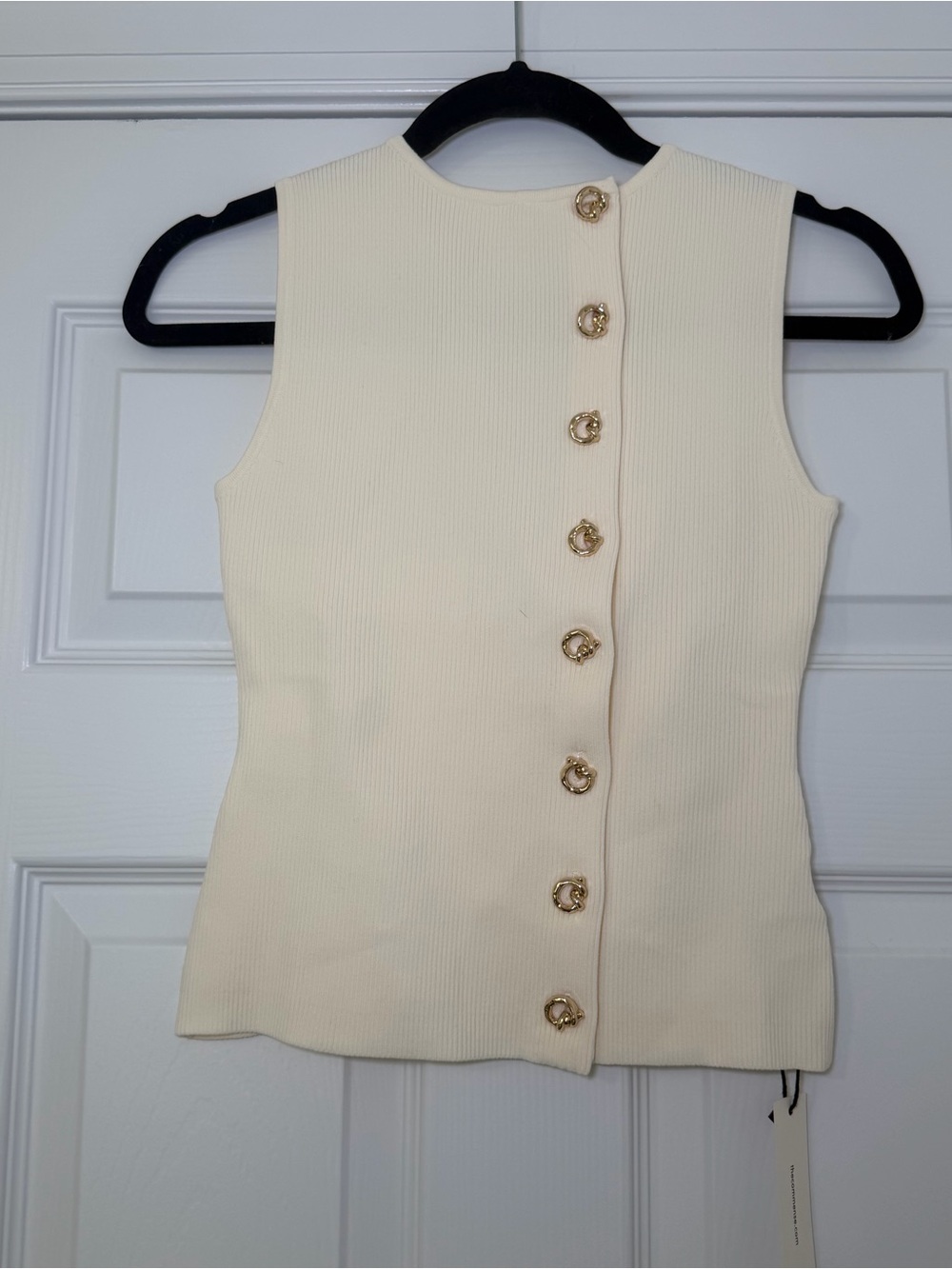 NWT Commense Sleeveless Cream Ribbed Button Front Top - Picture 3 of 5